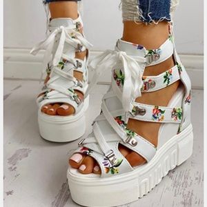 Beautiful brand new wedges